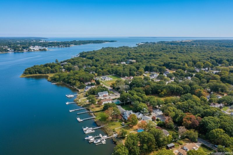 Best Bathroom Remodeling pros in Melville, NY